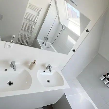 شقة Center 2 Rooms, With Free Wi-fi خنت